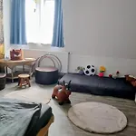 Familien Mit Spielzimmer Balkon Nahe Freizeitpark Plohn Dz Eigenes Bad Kueche Gratis Kaffee Fruehstueckskorb Auf Anfrage 公寓 *