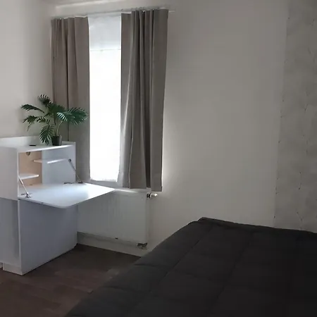 Naehe Plohn Park - Mit Spielzimmer Und Balkon Sowie Doppelzimmer Mit Eigenem Bad