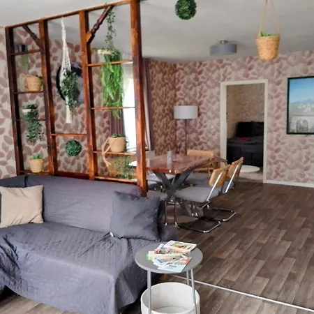 Apartament Naehe Plohn Park - Mit Spielzimmer Und Balkon Sowie Doppelzimmer Mit Eigenem Bad