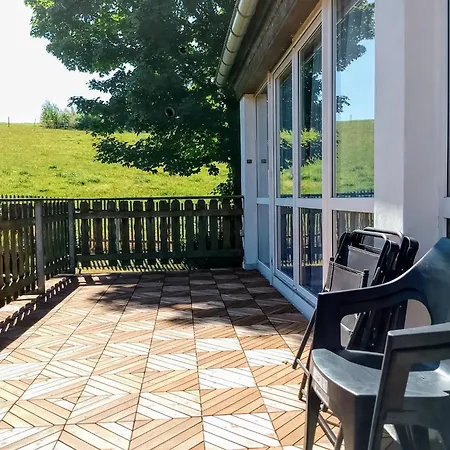 דירה Familien Spielzimmer Balkon Nahe Freizeitpark Plohn Dz Eig Bad Kueche Gratis Kaffee Sitzecke Gemeinschaftspool Im Garten Fruehstueckskorb Auf Anfrage