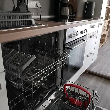 Naehe Plohn Park - Mit Spielzimmer Und Balkon Sowie Doppelzimmer Mit Eigenem Bad Apartament