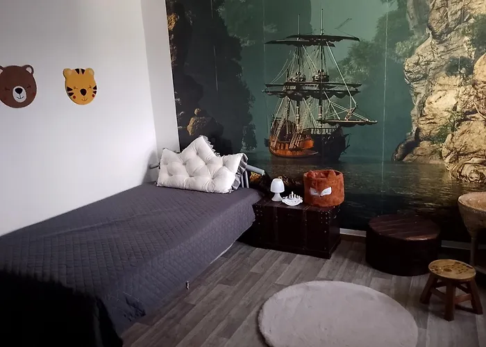 Apartment Familien Mit Spielzimmer Balkon Nahe Freizeitpark Plohn Dz Eigenes Bad Kueche Gratis Kaffee Fruehstueckskorb Auf Anfrage Auerbach (Vogtland)