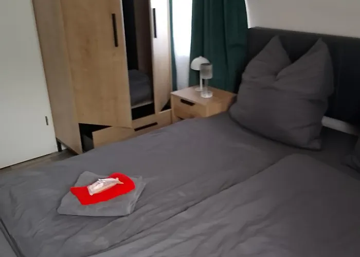 Familien Mit Spielzimmer Balkon Nahe Freizeitpark Plohn Dz Eigenes Bad Kueche Gratis Kaffee Fruehstueckskorb Auf Anfrage Auerbach (Vogtland)