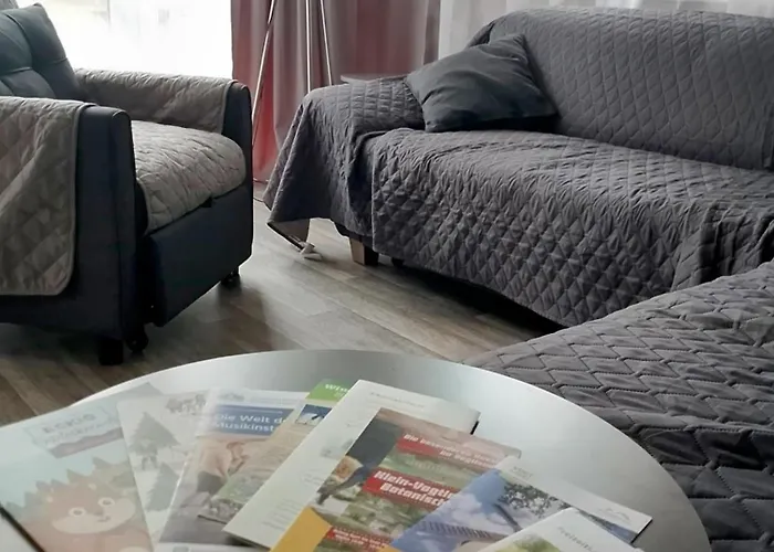 Familien Mit Spielzimmer Balkon Nahe Freizeitpark Plohn Dz Eigenes Bad Kueche Gratis Kaffee Fruehstueckskorb Auf Anfrage