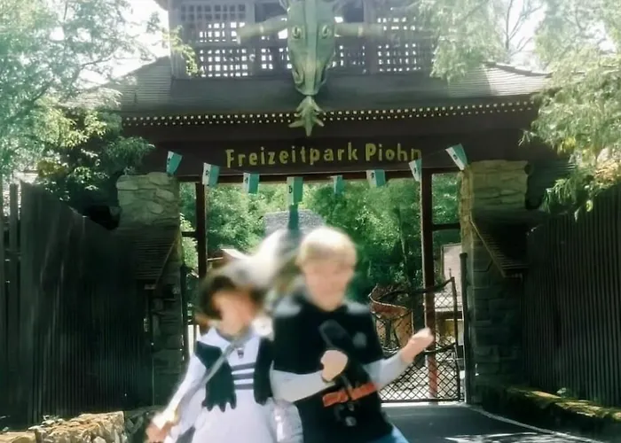Familien Mit Spielzimmer Balkon Nahe Freizeitpark Plohn Dz Eigenes Bad Kueche Gratis Kaffee Fruehstueckskorb Auf Anfrage